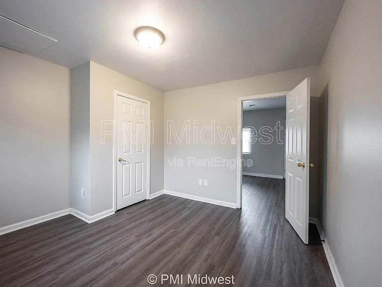 524 W 23rd St #2 — Photo 15