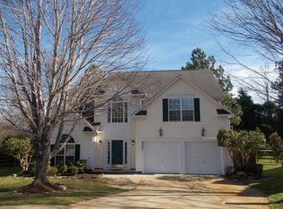 8207 Abbottsgate Ln, Charlotte, NC 28269