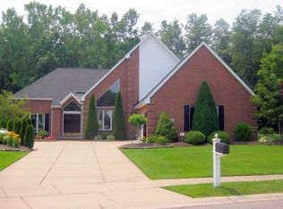 7 Sable Ct W, East Amherst, NY 14051