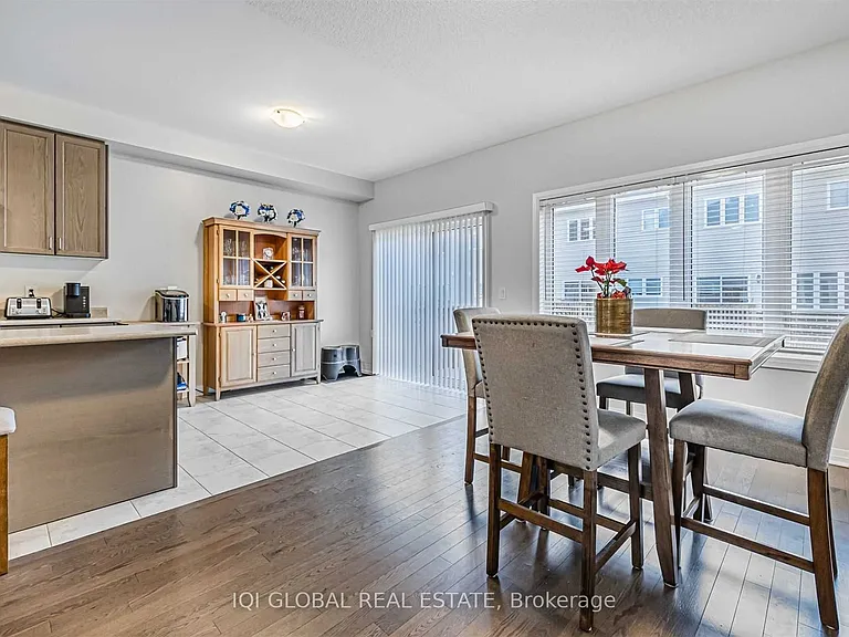 4084 Fracchioni Dr — Photo 5
