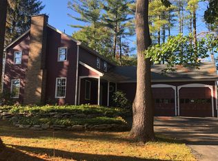 205 Theresa Ter, Lee, MA 01238