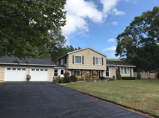 39 Blayne St, Dixfield, ME 04224