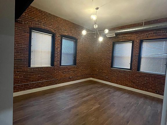 4th image of 5 Hampshire St #401