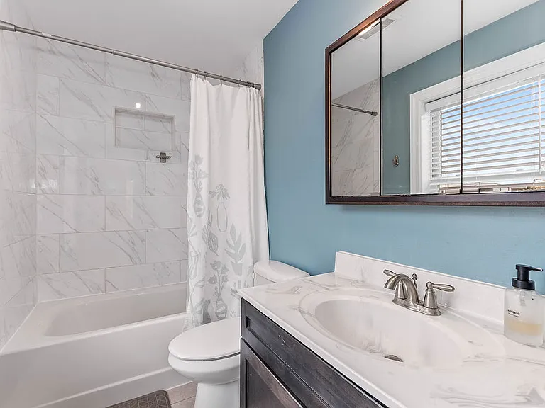 10 Irma St #3 — Photo 13