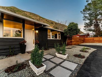 9759 Foothill Blvd, Sylmar, CA, 91342