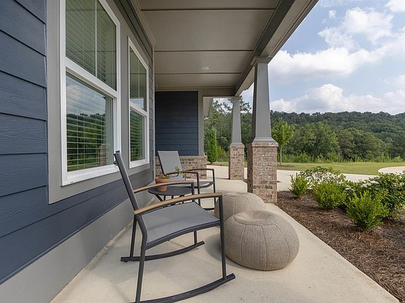 5th image of 225 Atlantic Ln