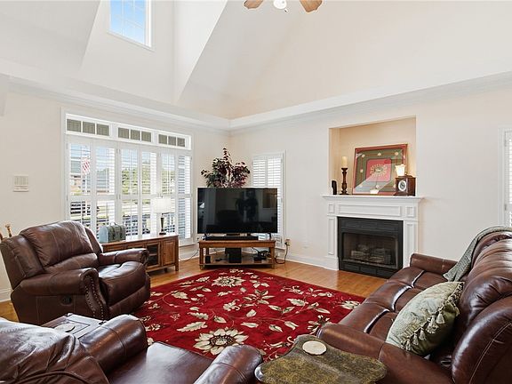 5th image of 128 McPhail Farms Cir
