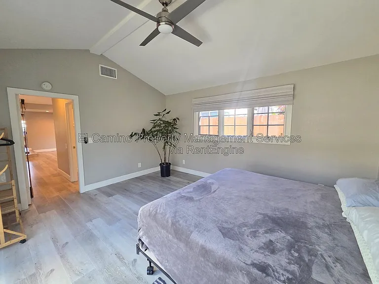 1728 Lake St — Photo 30