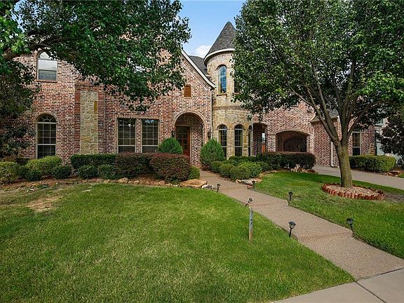 3rd image of 1333 Windhaven Dr