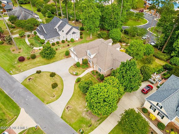5th image of 109 Pamlico Ln