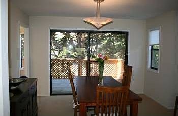 4th image of 14 Deer Hill Ct