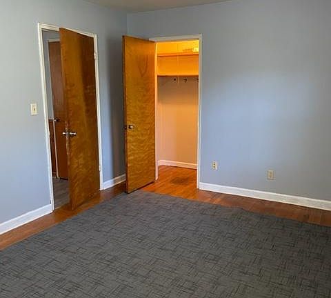 2nd image of 1119 Amsterdam Rd #4