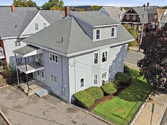 4th image of 357-359 Main St