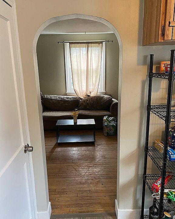 1st image of 175 Claremont Ave