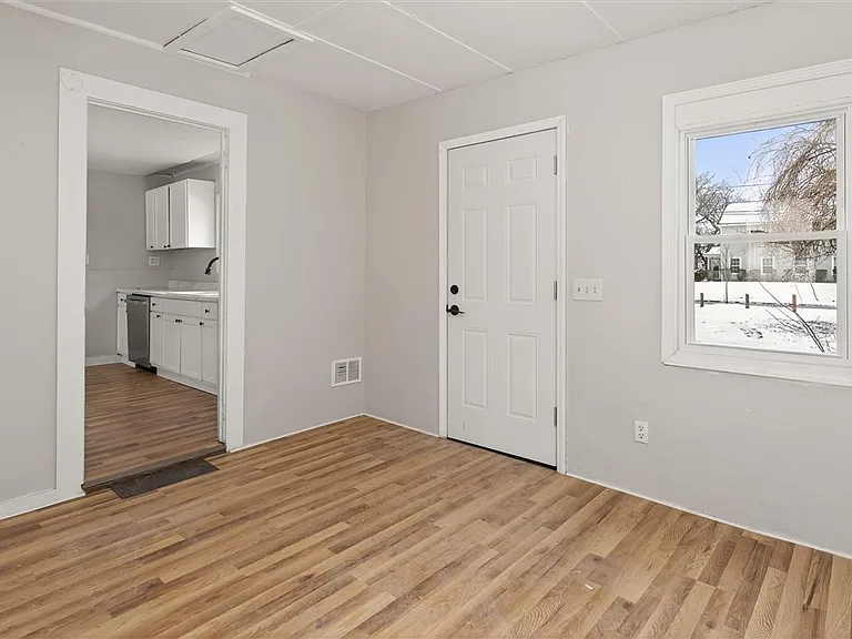 127 Conkey Ave — Photo 18