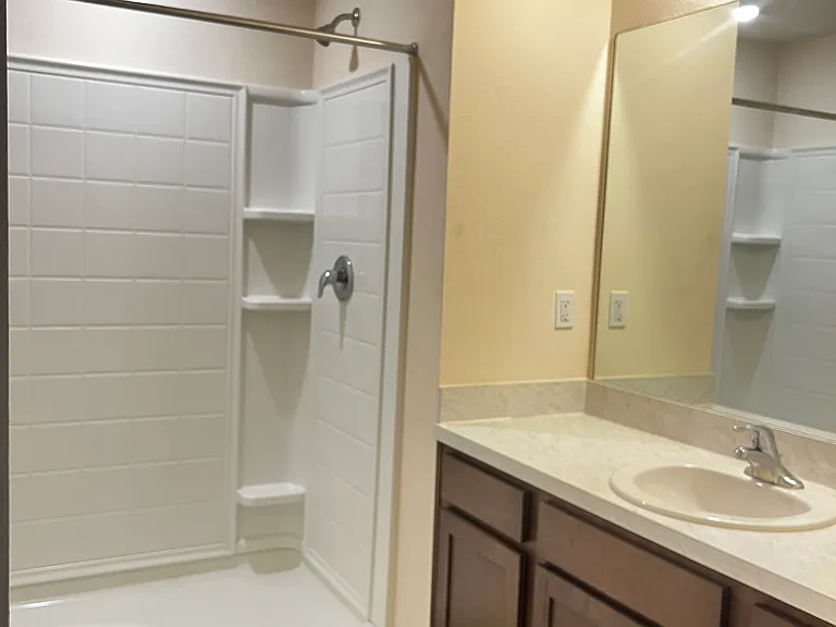 838 Rotary Rd — Photo 12