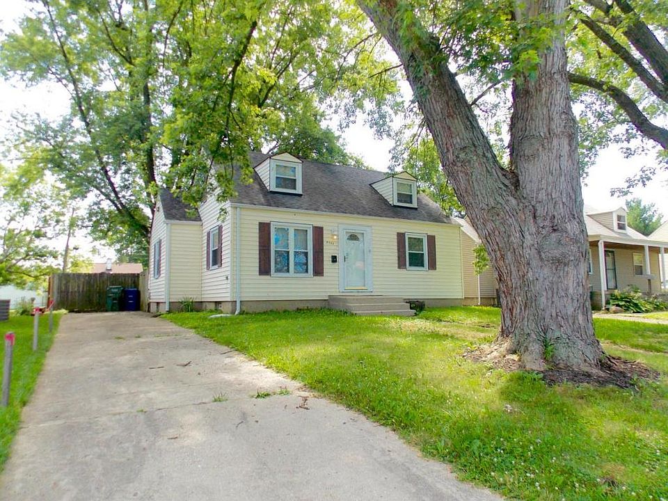 1st image of 3102 Hiawatha St