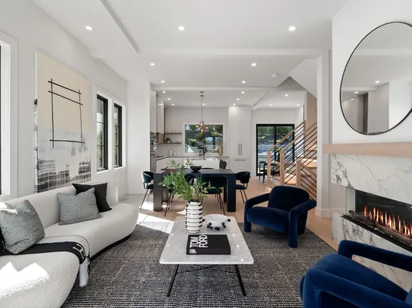 49 Ripley St, Newton Center, MA 02459