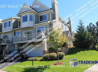 2407 Eagle Trace Ln, Woodbury, MN 55129