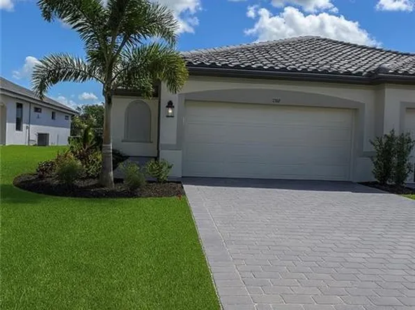 19629 Hinkley Dr, Estero, FL 33928