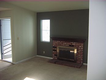 5th image of 5064 Celebrity Cir