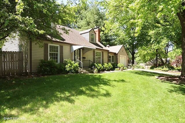 1st image of 601 E Porte Cimi Pas St