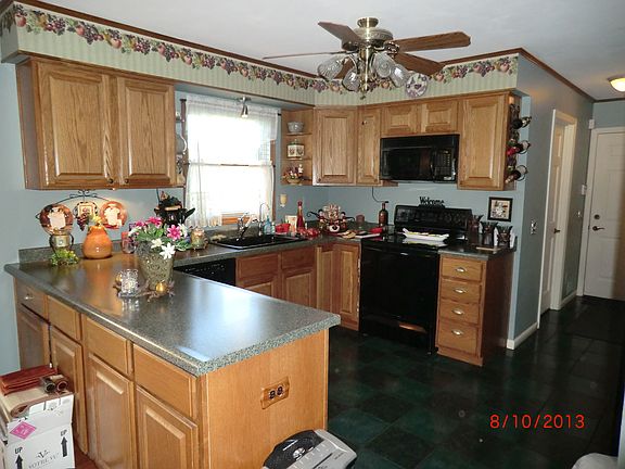 3rd image of 2087 E Dr S