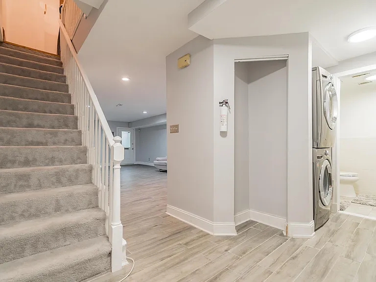 1116 Rhode Island Ave NW #B — Photo 24