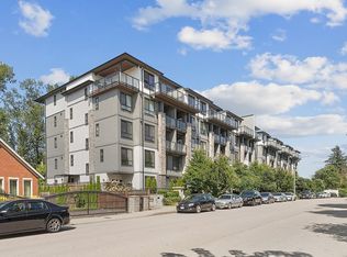 15351 101st Ave #520, Surrey, BC V3R0G2