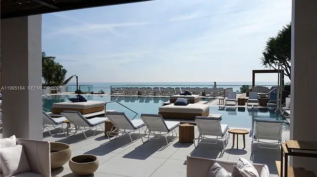 2301 Collins Ave #1507 — Photo 6