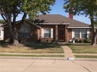 8113 Lake Bend Dr, Rowlett, TX 75088