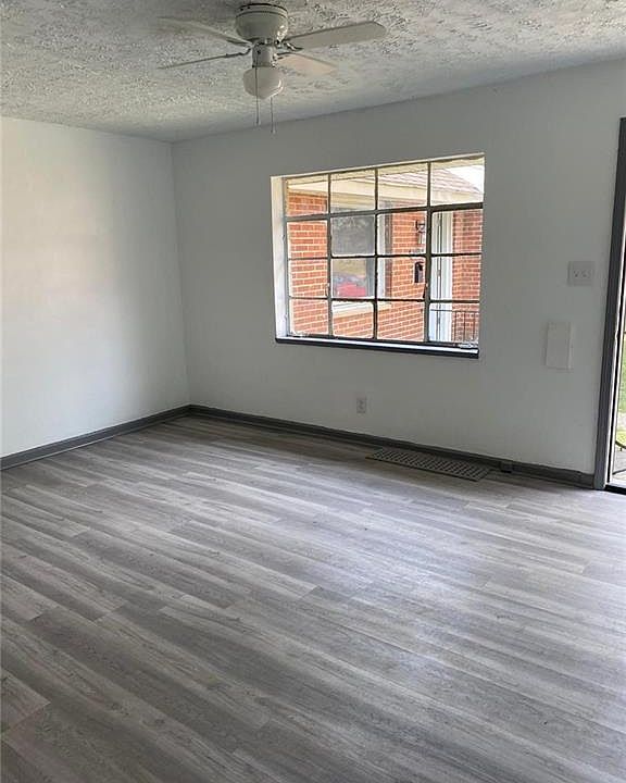 1st image of 3546 Stanford Pl #3552