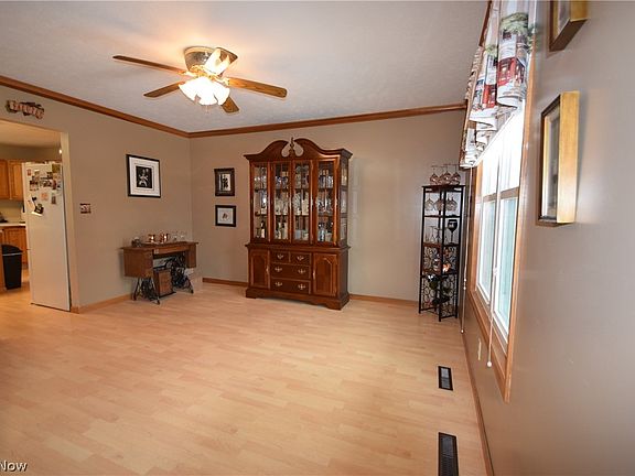 5th image of 21039 Morris Dr