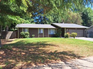 265 NE Silver Pine Dr, Bremerton, WA 98311