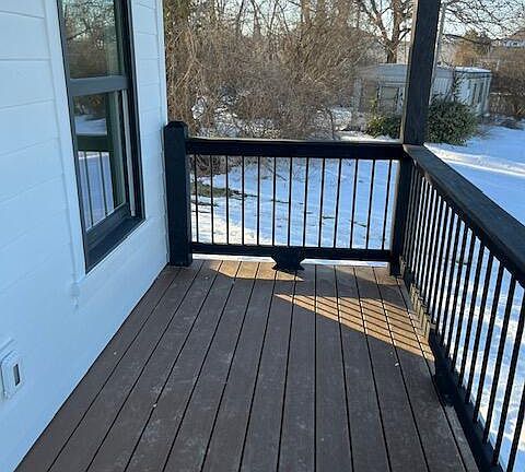 3rd image of 155 Meriweather Ave