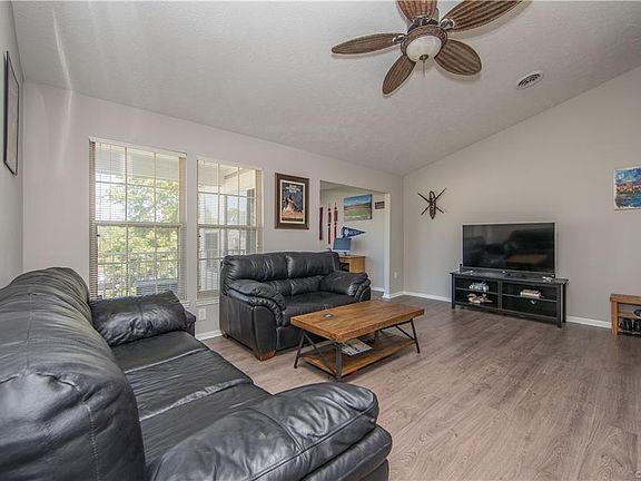 5th image of 9396 Wind Haven Ct Unit 209