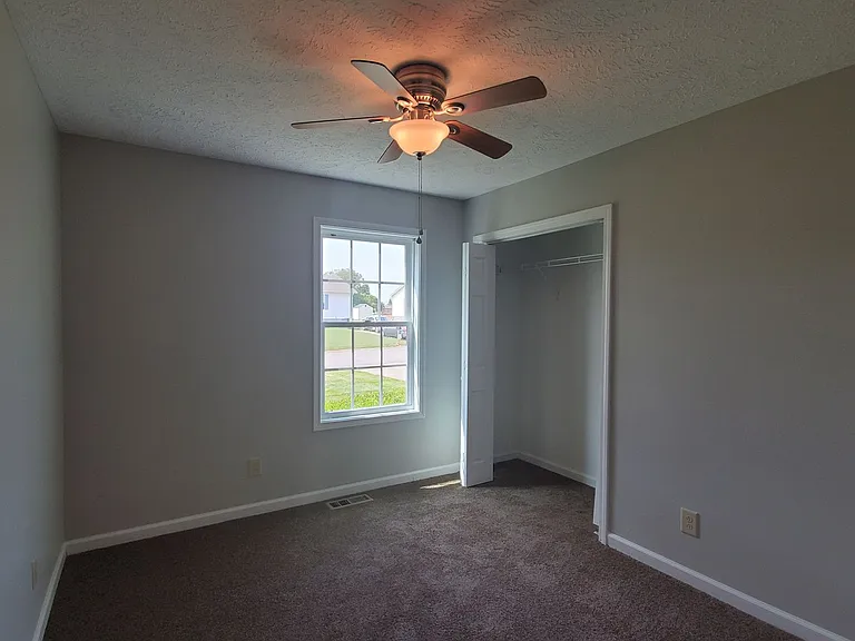 207 Jenna Ave — Photo 19