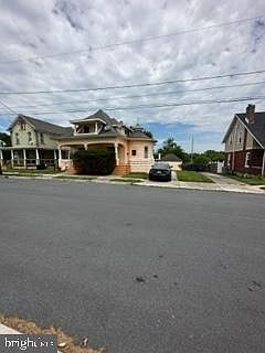 1st image of 8 Snyder Ave