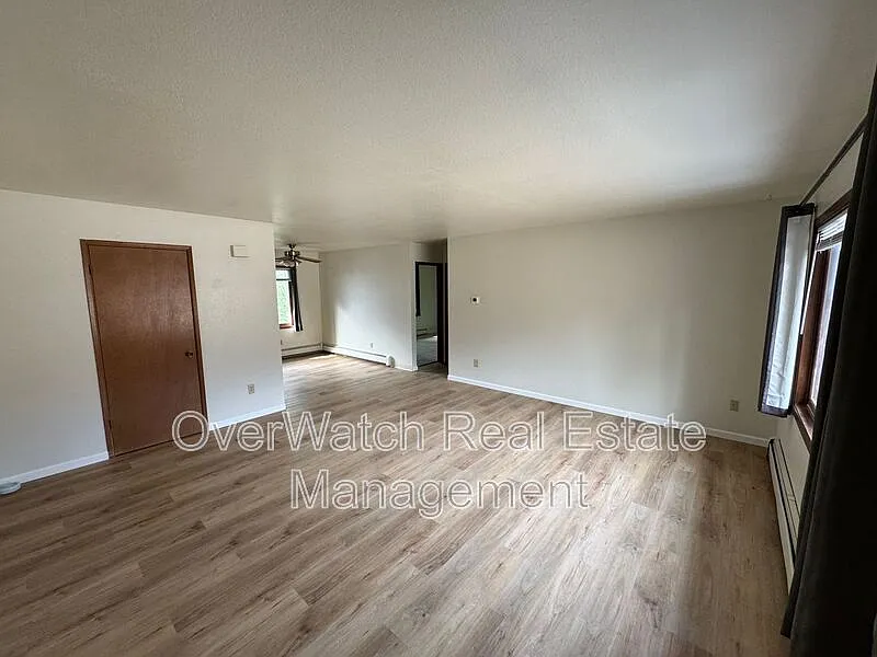 2 bed, 1.0 bath, 1000 sqft, $1,550 — Photo 4