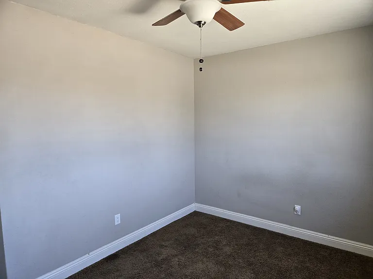 32673 Zircon Rd — Photo 16