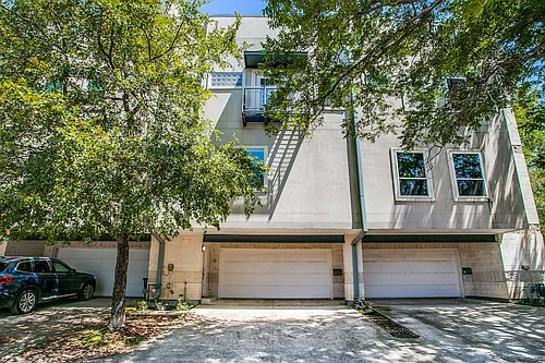 3824 Brown St #B Photo 1 3824 Brown St #B Photo 1