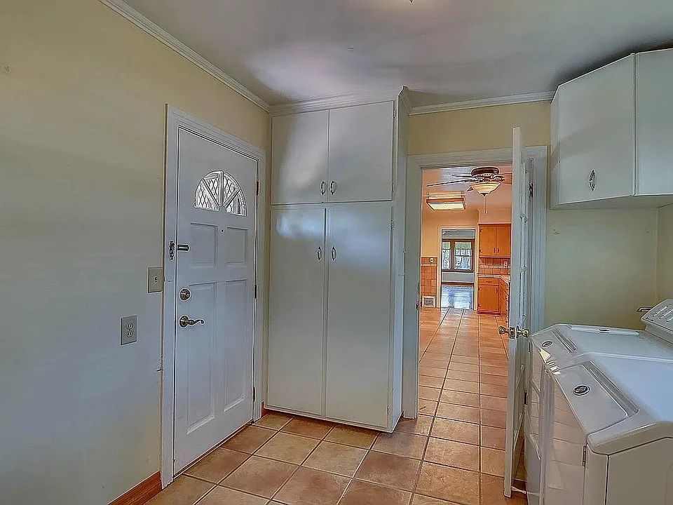 3630 Bonnie Ln