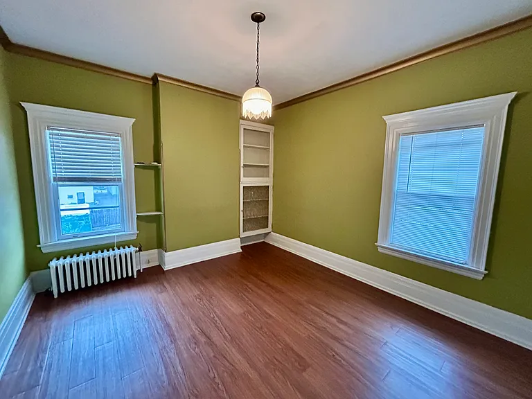 551 W 8th St #2 — Photo 12