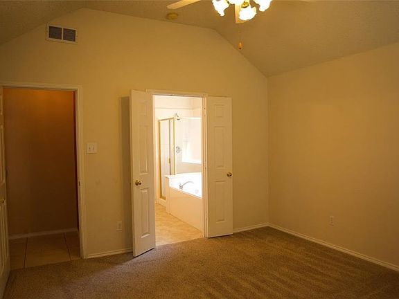 4th image of 7007 Hillwood Dr