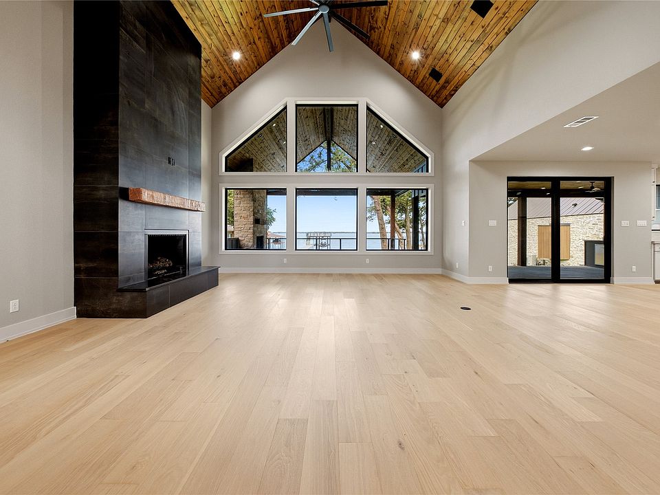 1st image of 100 Brentwood Estates Dr