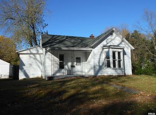 604 S Randolph St, Macomb, IL