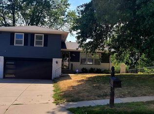 1728 N 110th Ave, Omaha, NE 68154