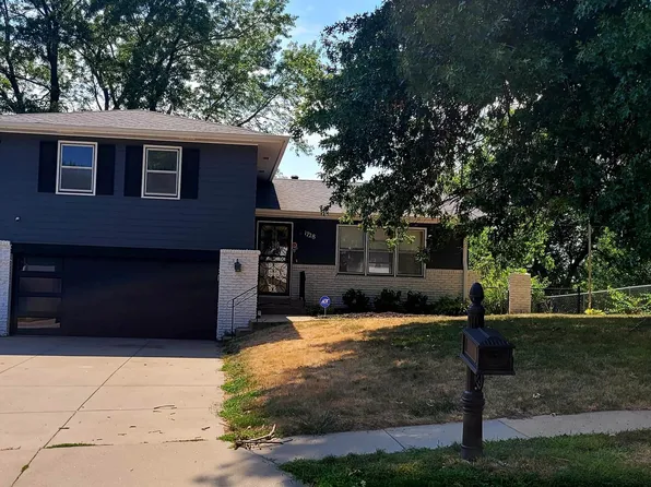 1728 N 110th Ave, Omaha, NE 68154