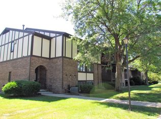 6150 Cobblers Dr APT 114, East Lansing, MI 48823