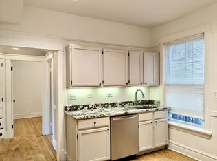 951 N Kedzie Ave #2, Chicago, IL 60651